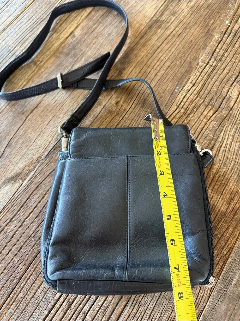 Women’s Hobo International Wallet leather Crossbody Bag